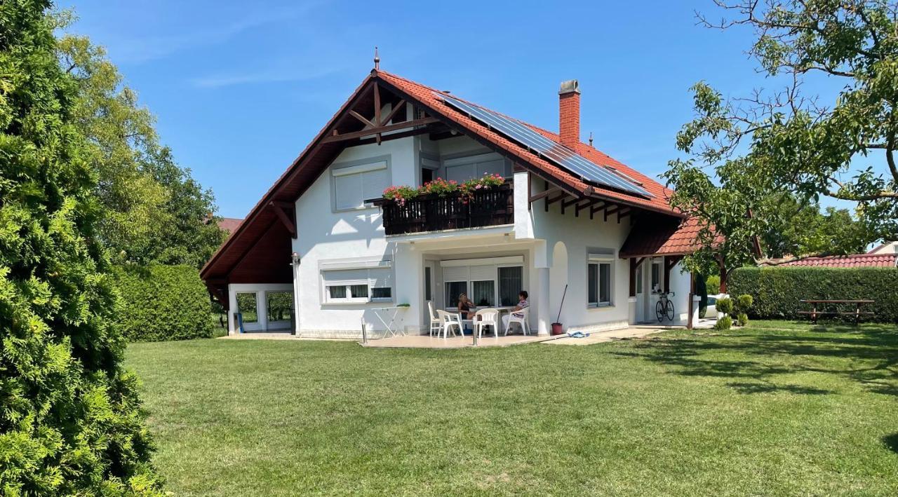 Frankie Holiday Apartment III. Balatongyörök Zewnętrze zdjęcie